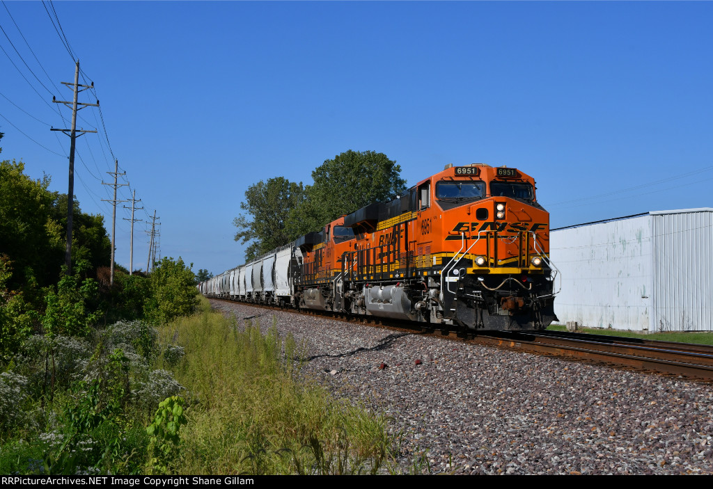 BNSF 6951